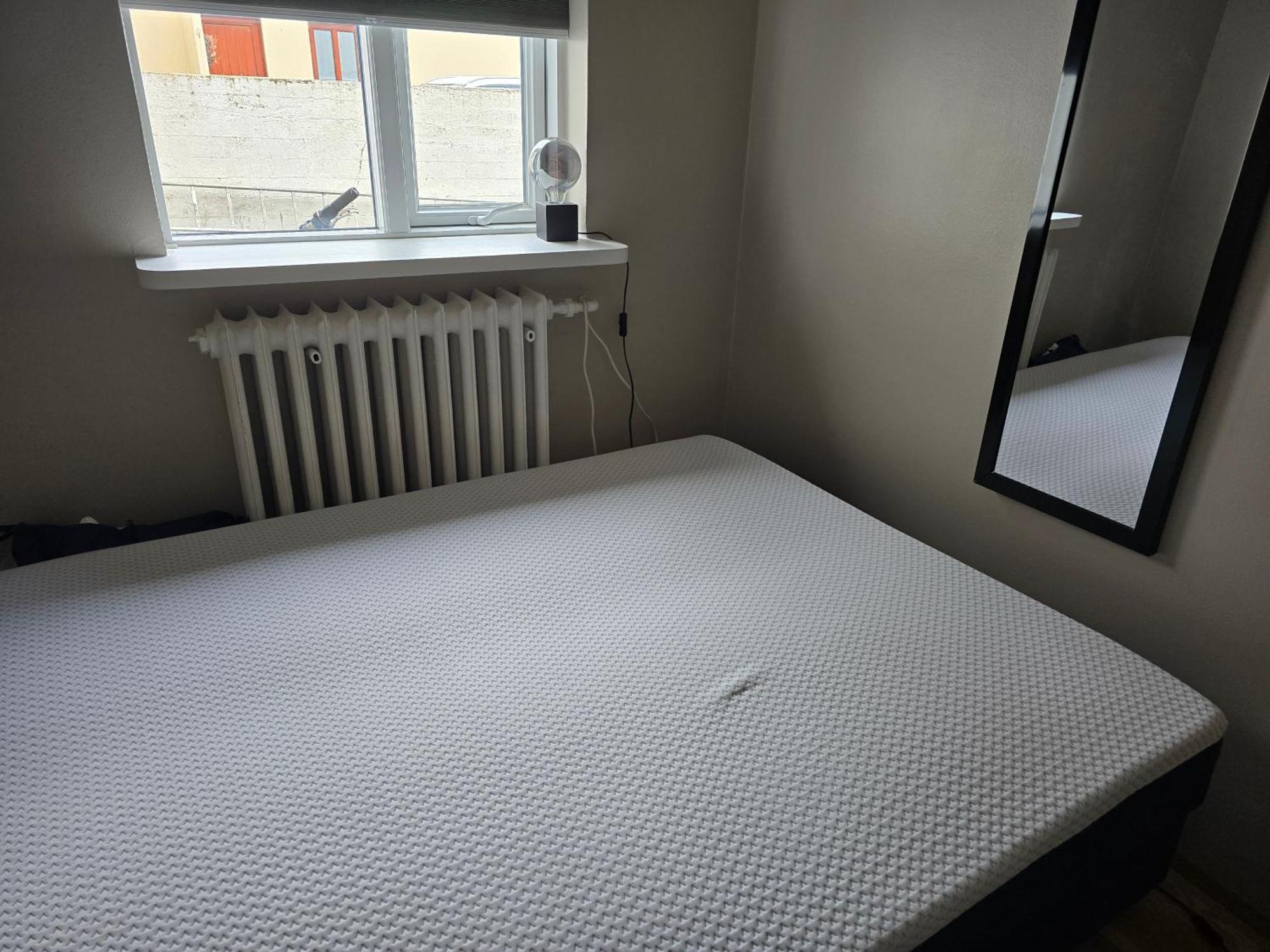 Sol - S12 Guesthouse Keflavík Екстериор снимка